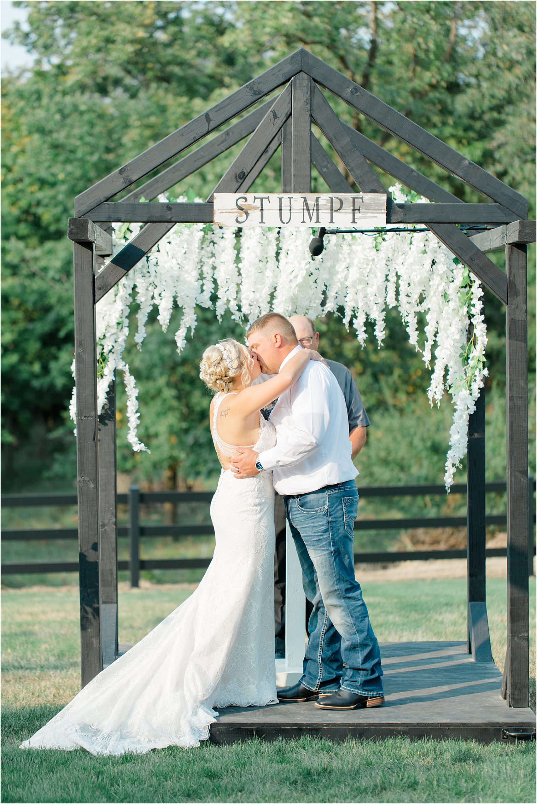 Iowa Fall Backyard Wedding