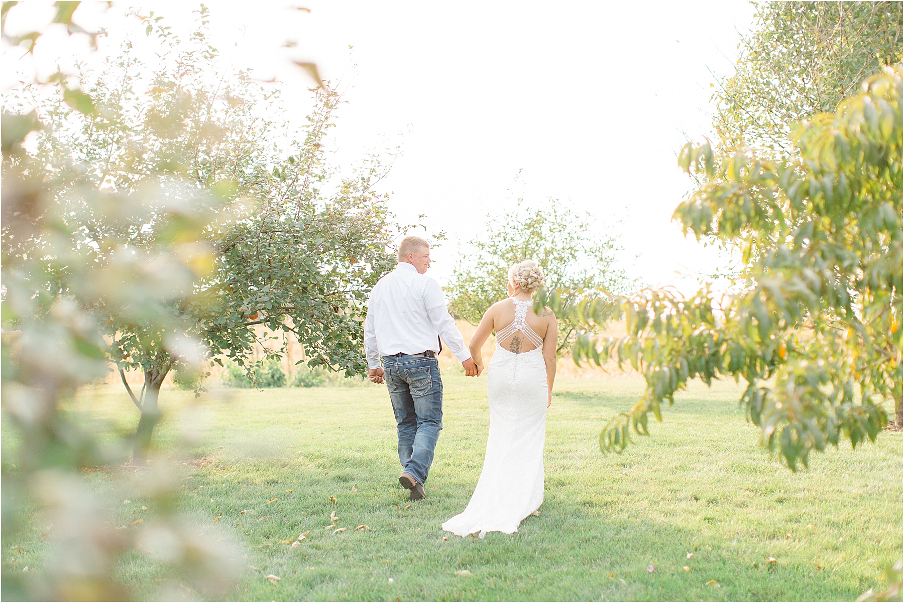 Iowa Fall Backyard Wedding