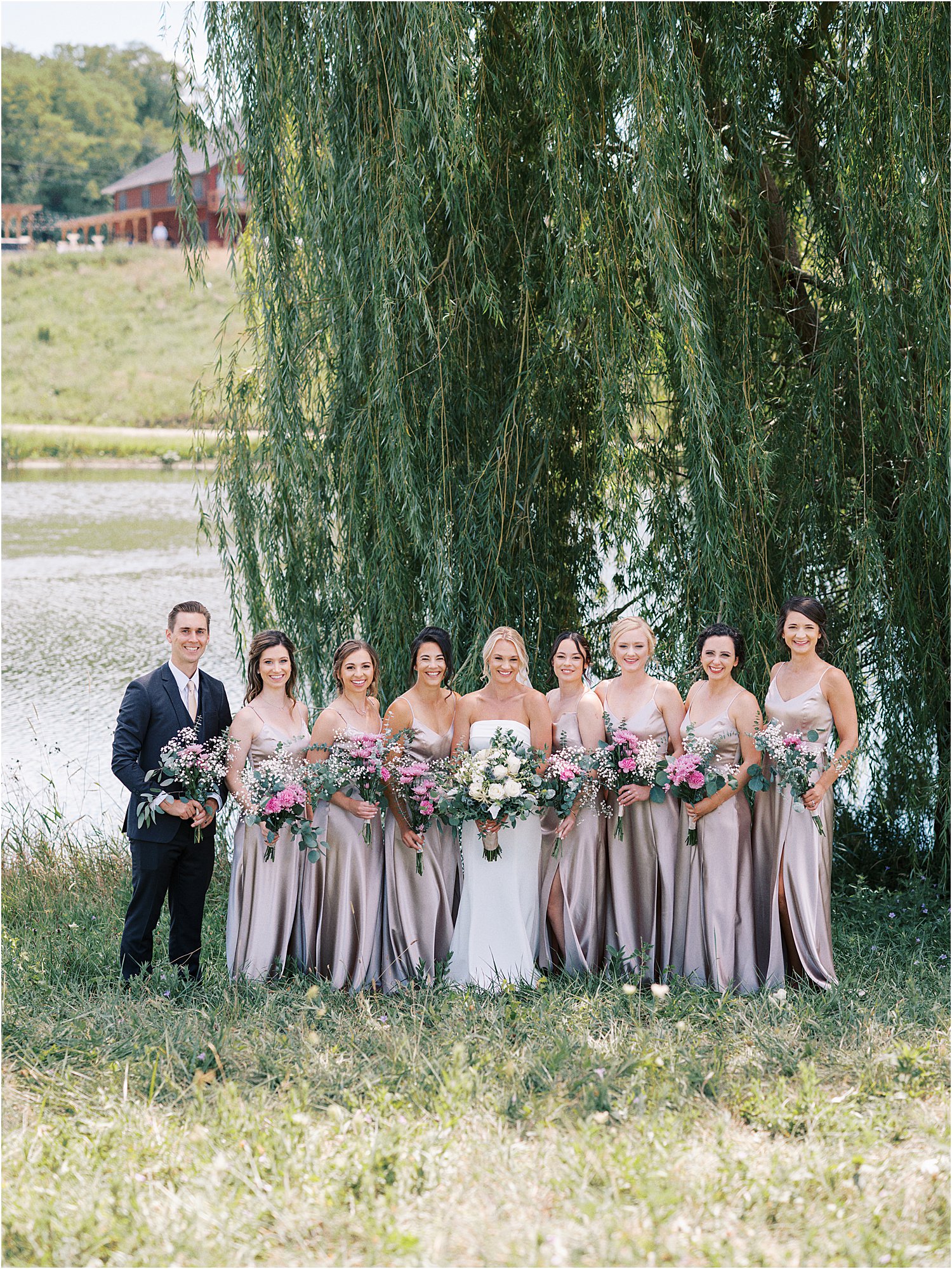 Carper Vineyard Des Moines Wedding