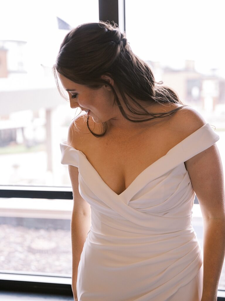Bride getting read at Hyatt Regency Coralville
